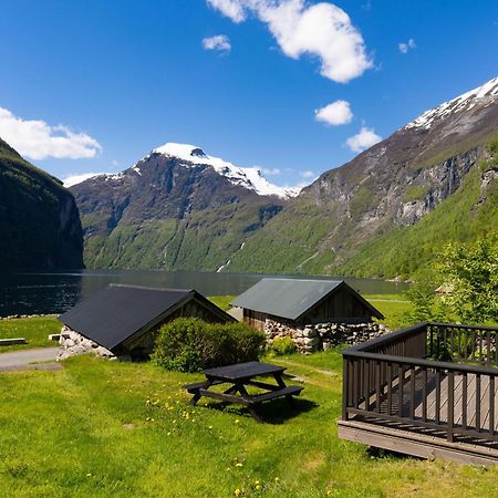 Hotel Geirangerfjorden Feriesenter Extérieur photo